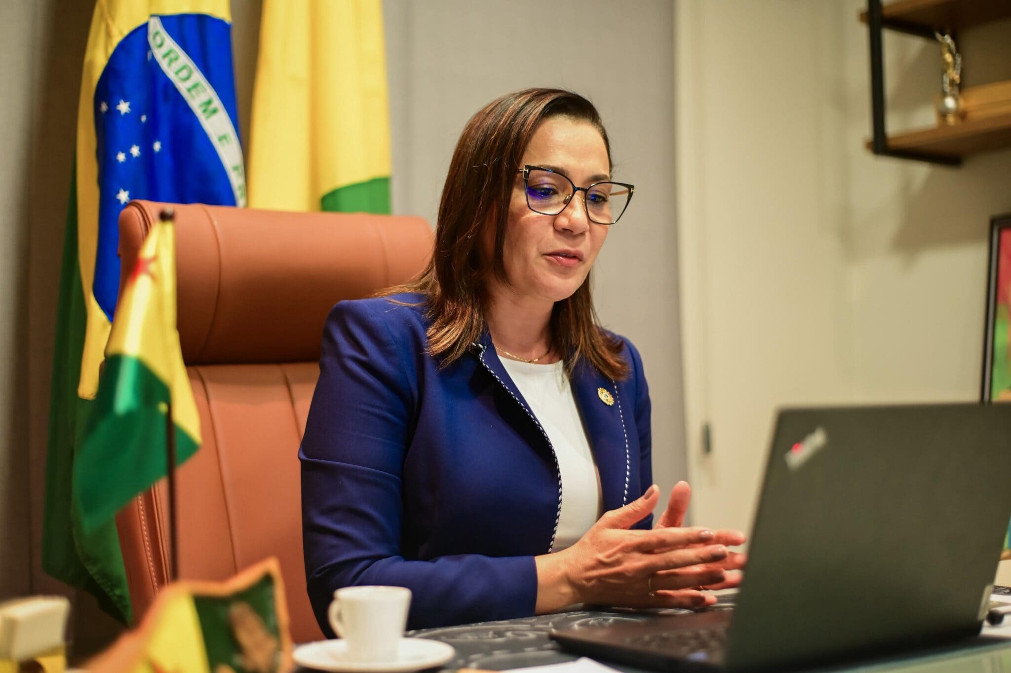Mailza Assis reafirma compromisso do Acre com a agenda ambiental em reunião da Amazônia Legal