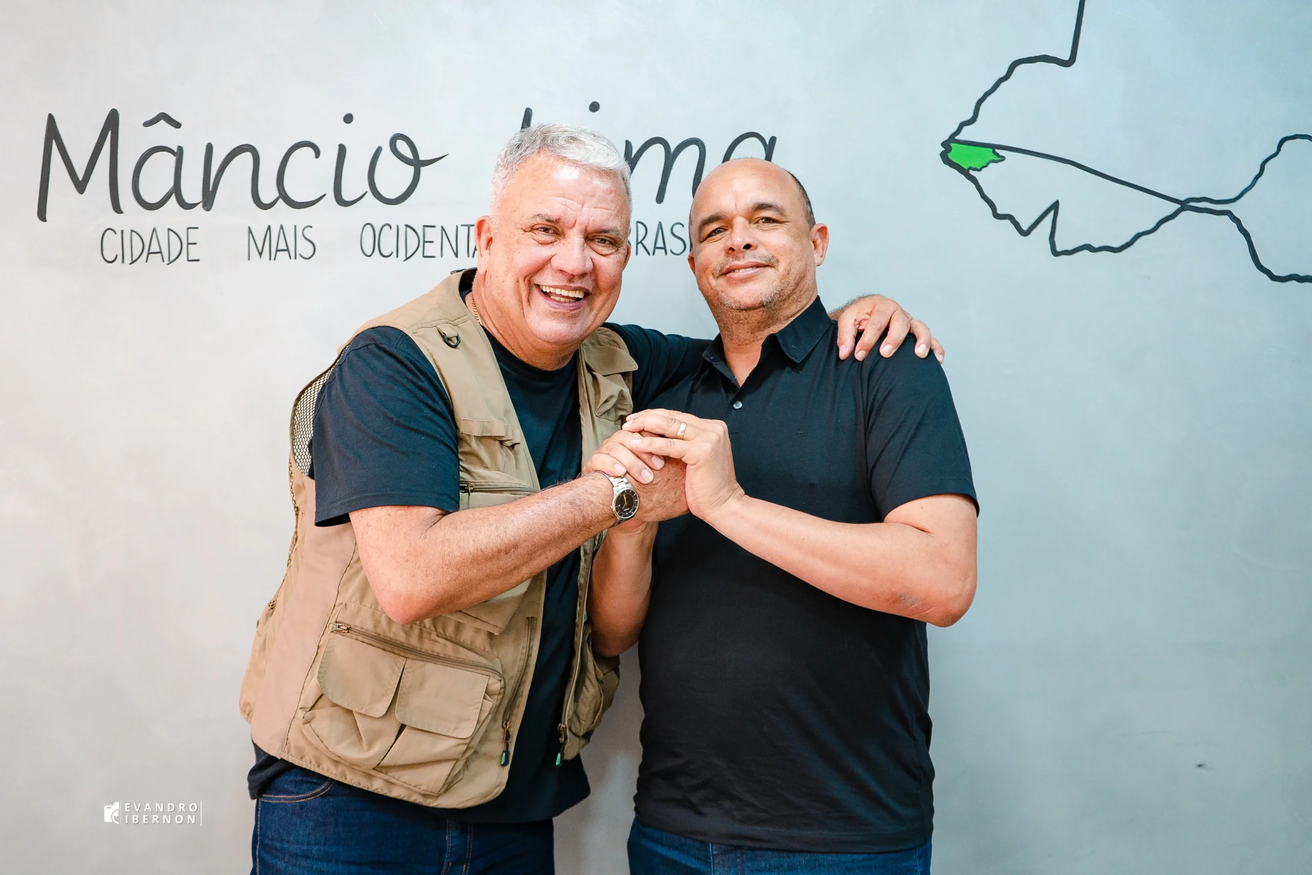 Doce como mel, Mâncio Lima vira a queridinha da bancada federal