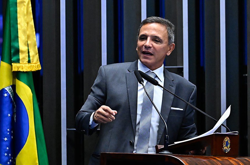 Bittar acusa imprensa do Acre de ser custeada por ONGs e mira entrevistas de Jorge Viana no Juruá
