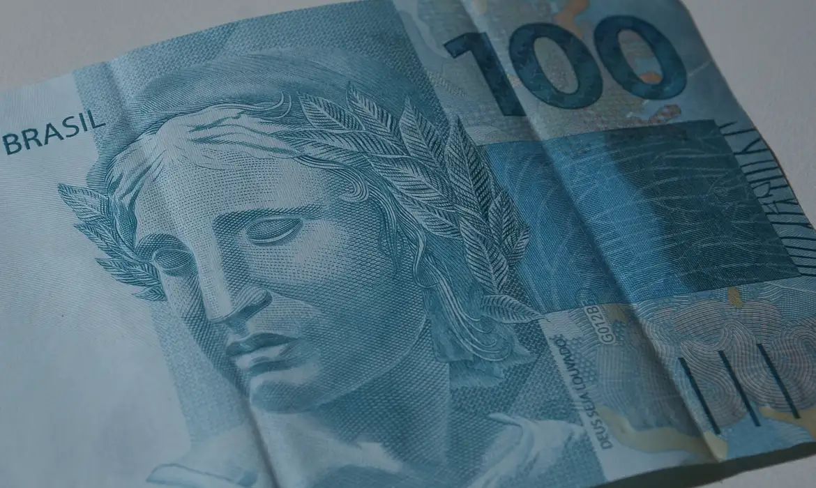 Desenrola 2.0 libera uso do FGTS para quitar dívidas bancárias