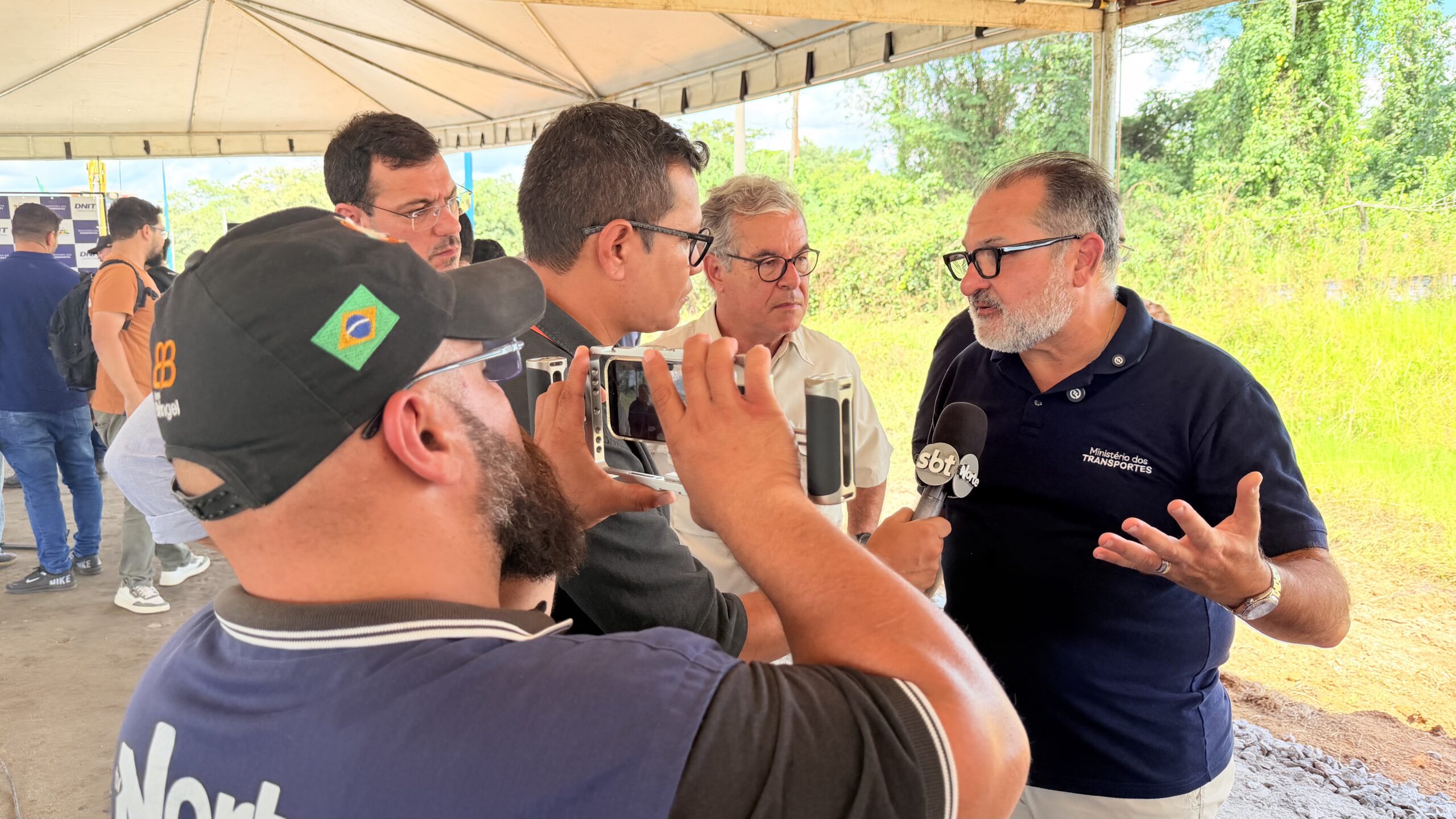 Na rádio Integração, Ministro anuncia licitação da BR-364 e promete estrada em condição regular até setembro