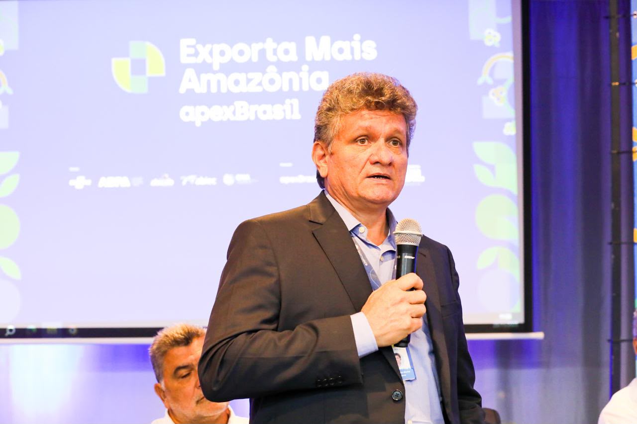 ALEAC e Sistema OCB Acre assinam termo para ampliar cooperativismo no estado