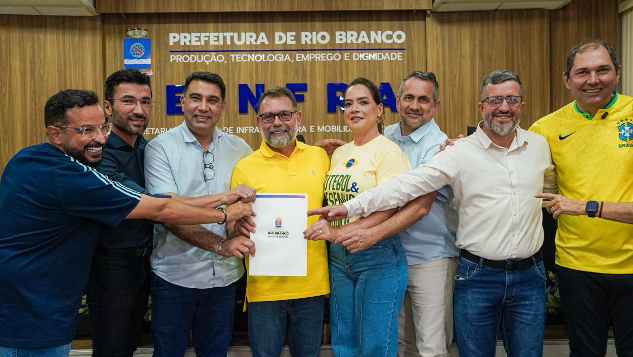 Prefeito sanciona leis para saúde, inclusão e infraestrutura em Rio Branco