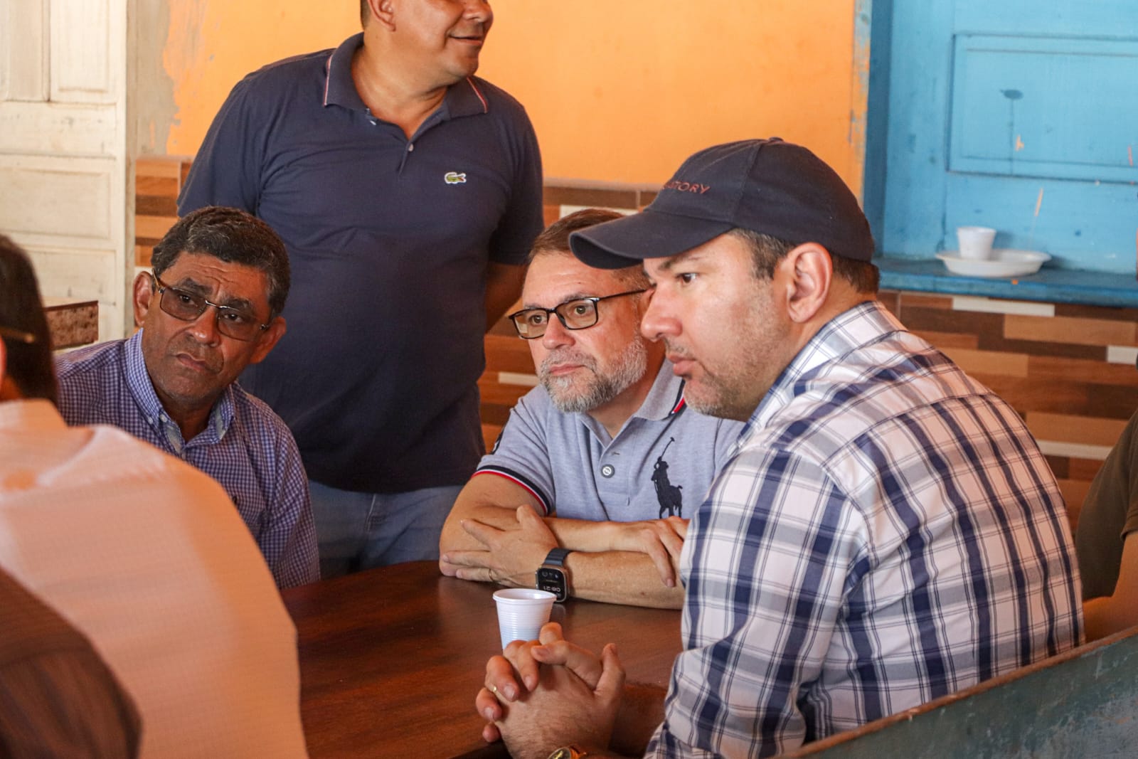 Líderes rurais cobram ramais e saúde na Transacreana, e Alysson promete ampliar presença da prefeitura