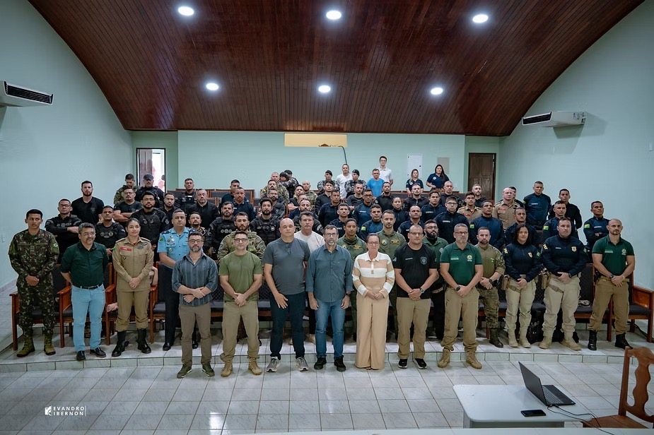 Mâncio Lima sedia 29ª edição do Curso Operacional Integrado de Segurança Pública