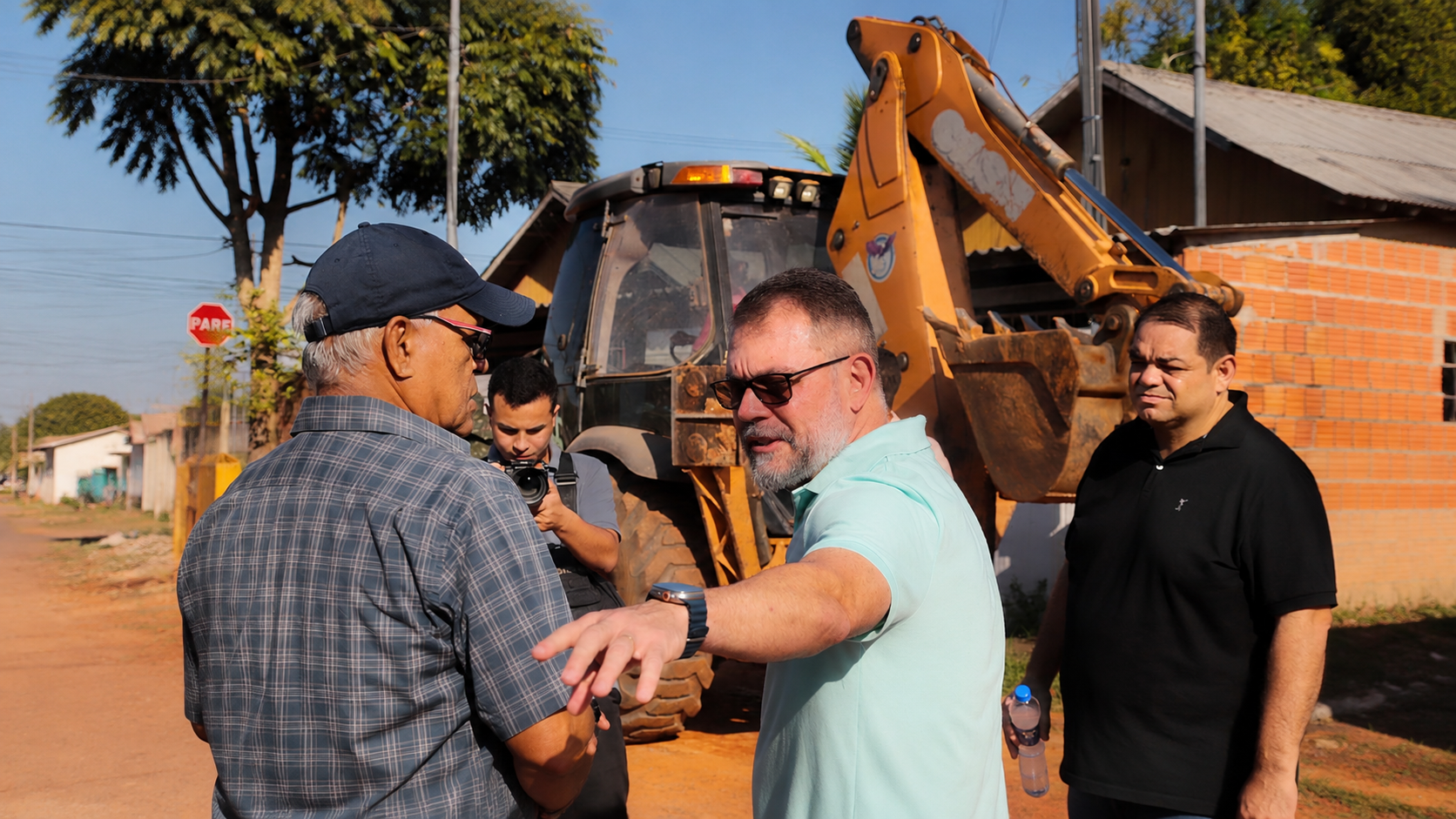 Prefeitura recupera sete ruas no Recanto dos Buritis pelo programa Prefeitura nas Ruas