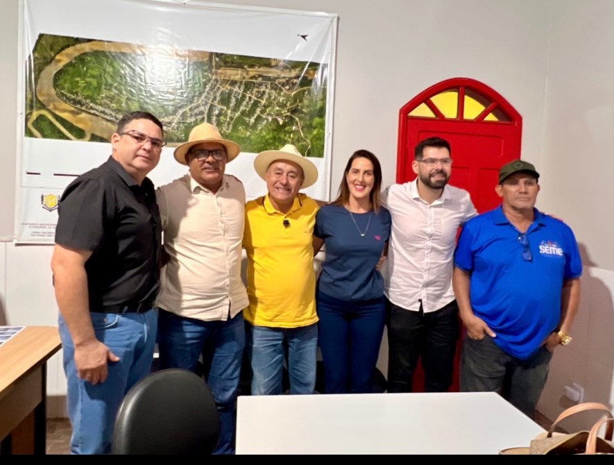 Bocalom reforça discurso de desenvolvimento ao seguir agenda em Santa Rosa do Purus