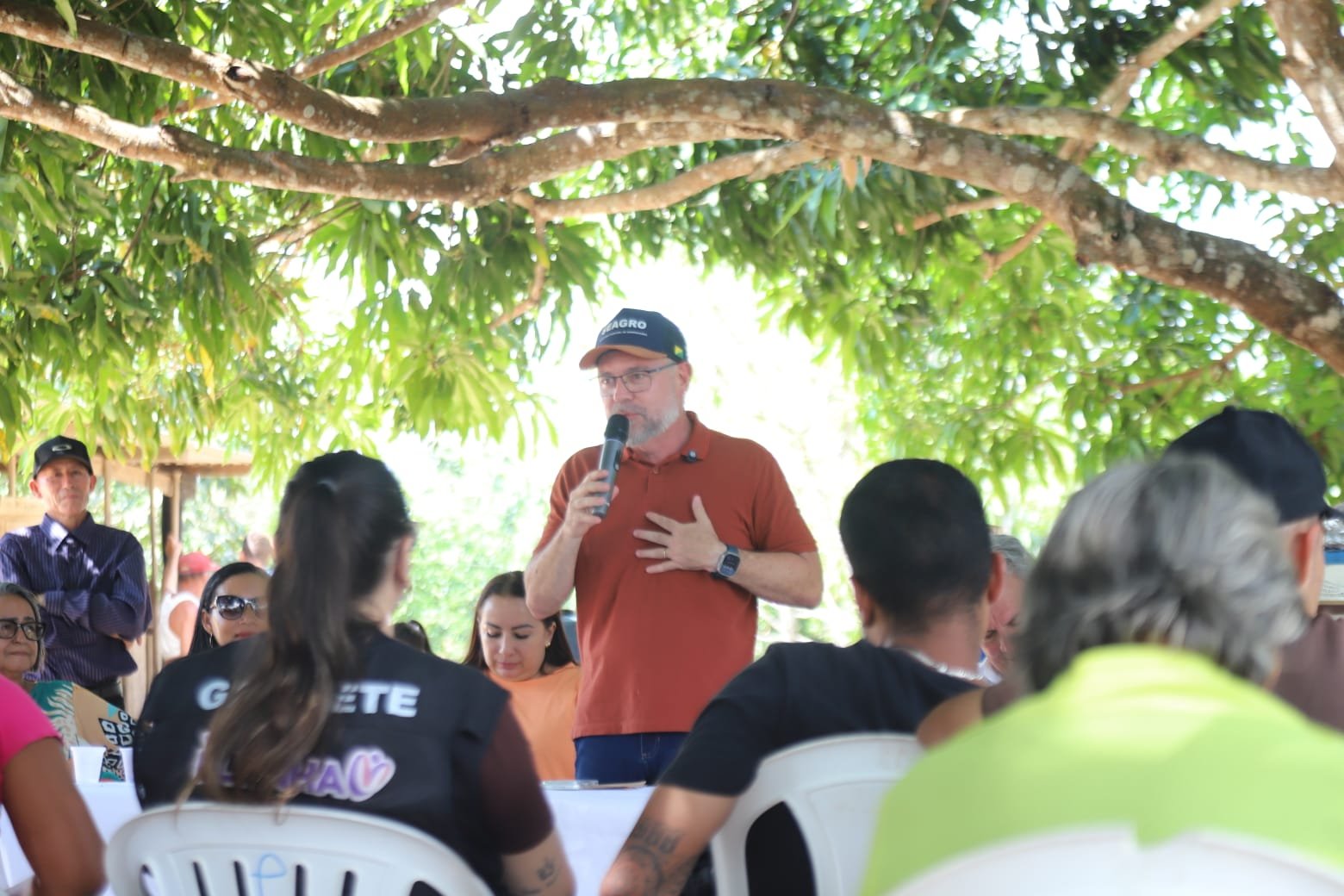 Prefeitura de Rio Branco discute melhorias em ramais na região do Barro Vermelho