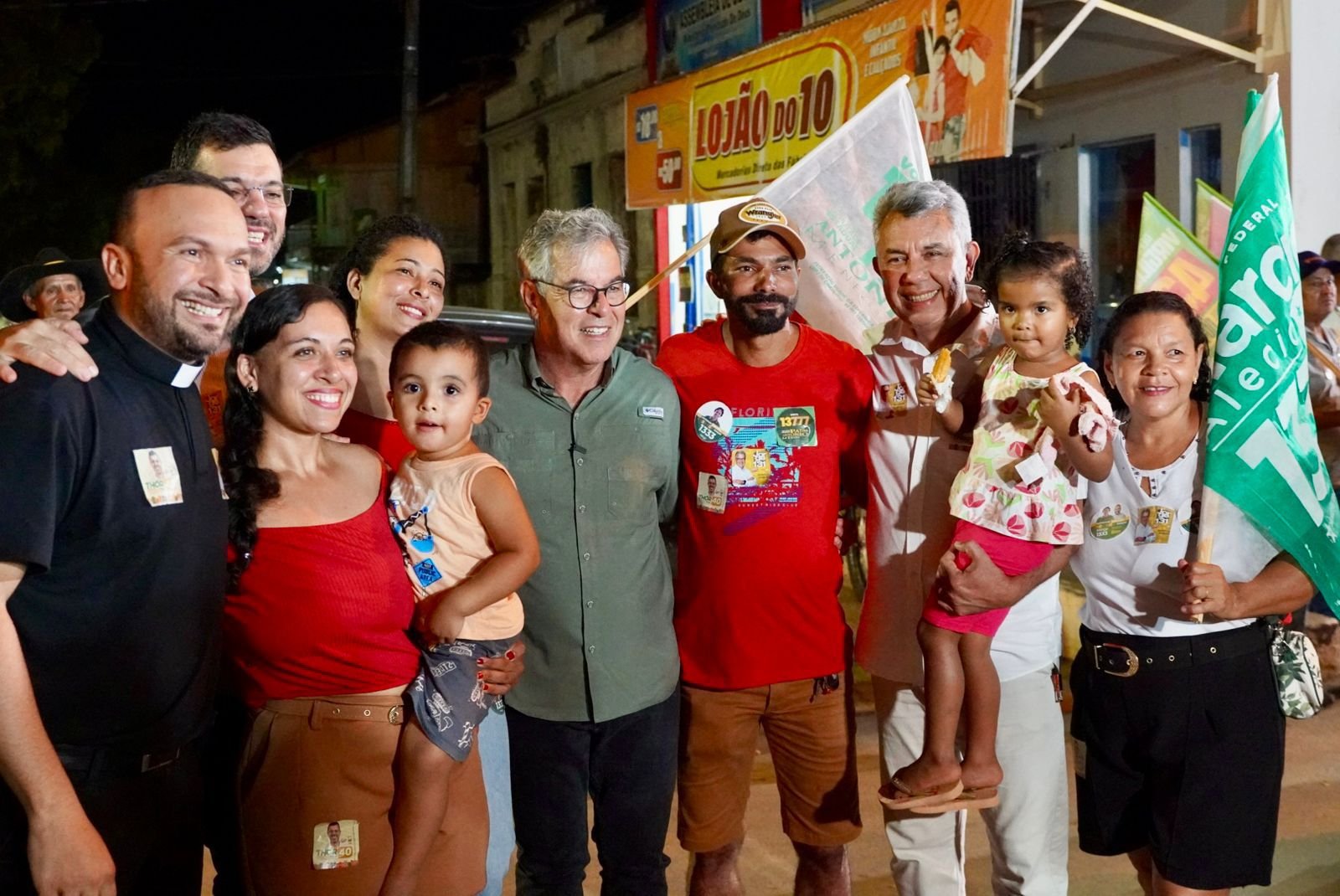 Jorge Viana e Thor Dantas lançam campanhas em Xapuri e criticam gestão do Acre