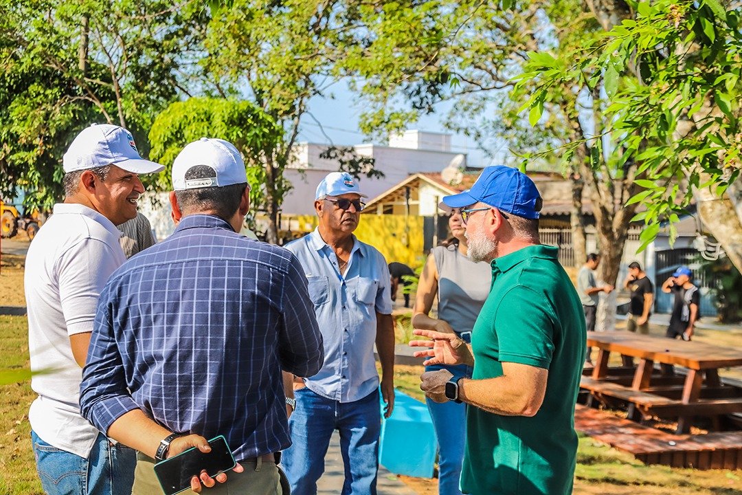 Prefeitura avança com revitalização de espaço público no Santa Cruz, em Rio Branco