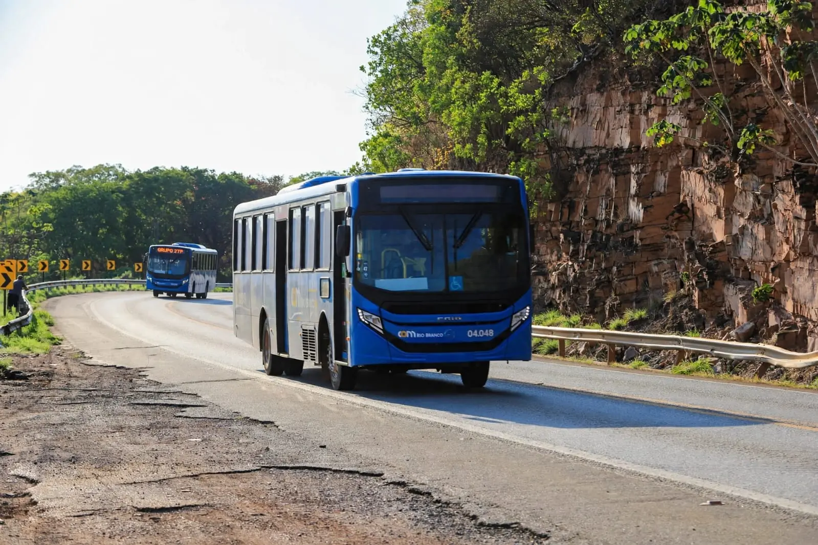 40 ônibus seminovos seguem para Rio Branco enquanto nova frota avança rumo ao Acre
