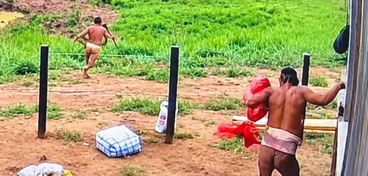 Funai envia equipe a Jordão após indígenas isolados serem filmados em residência na zona rural